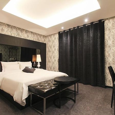 Hotel Cullinan Daechi Seoul Exterior foto