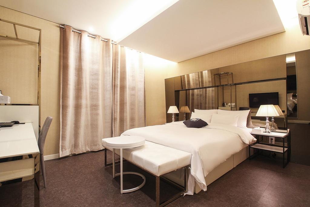 Hotel Cullinan Daechi Seoul Exterior foto